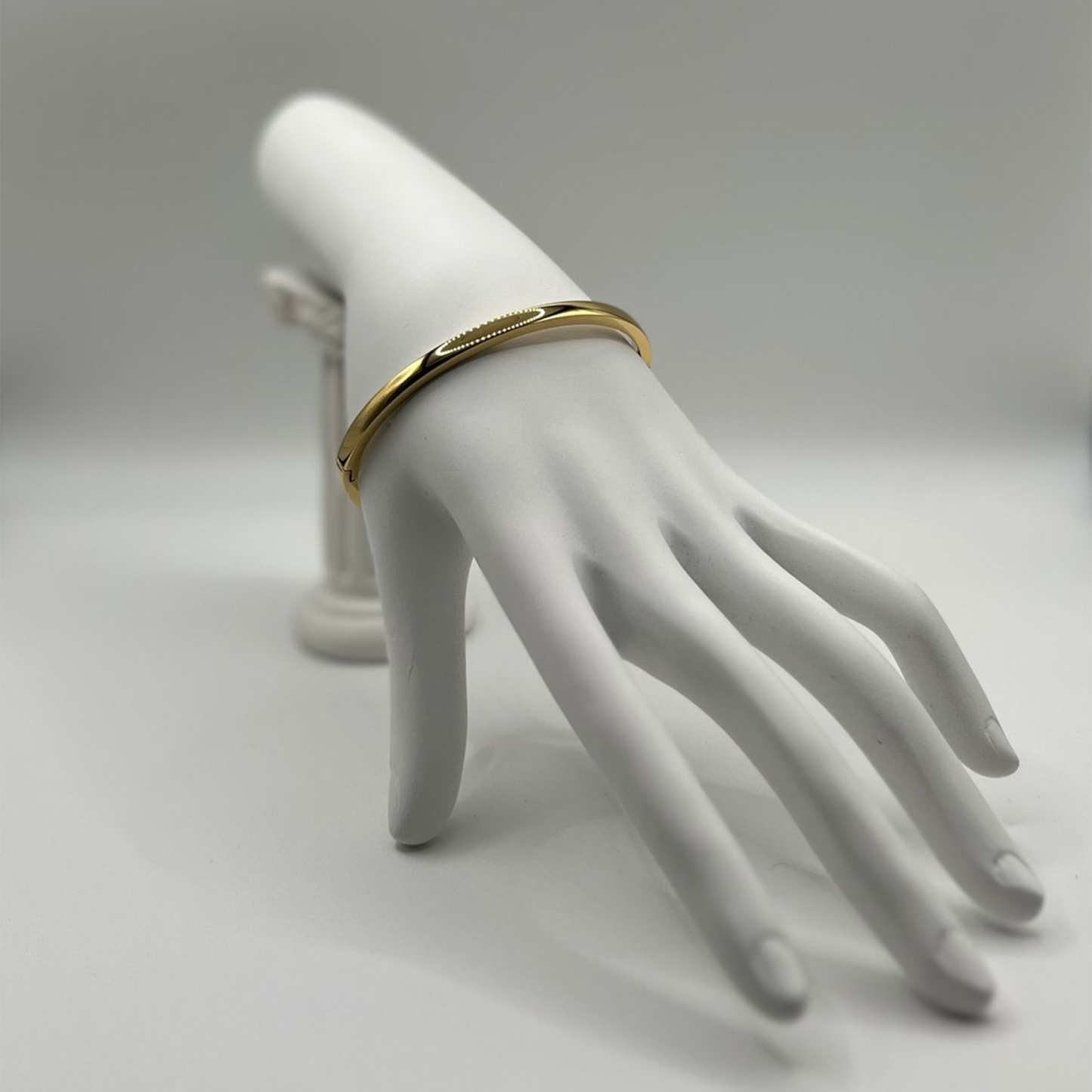 Pulsera Amara | Joyería minimalista bañada en oro 18K