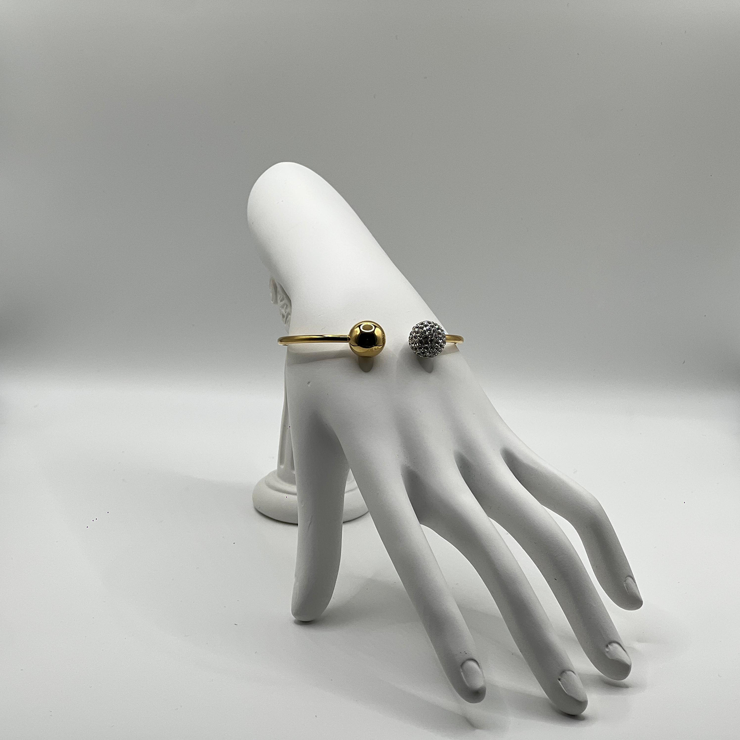 Pulsera Esplendor | Joyería moderna bañada en oro 18K con detalle brillante