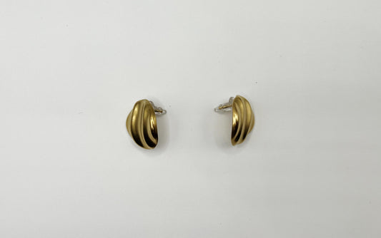 Aretes Corazón de Oro